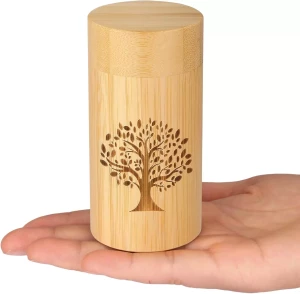 Petite urne pour cendres humaines en bambou
