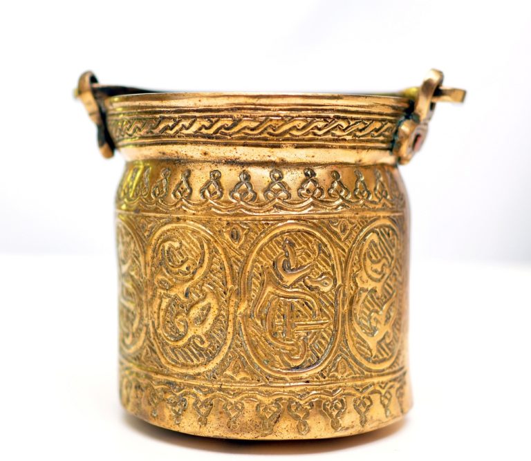 Urne funéraire antique